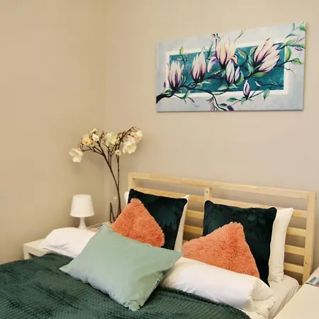 Magnolia City Centre Apartment *